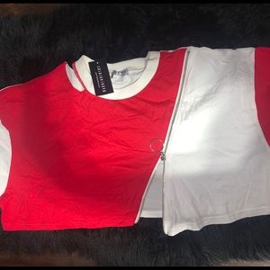Red and white oversized crop top